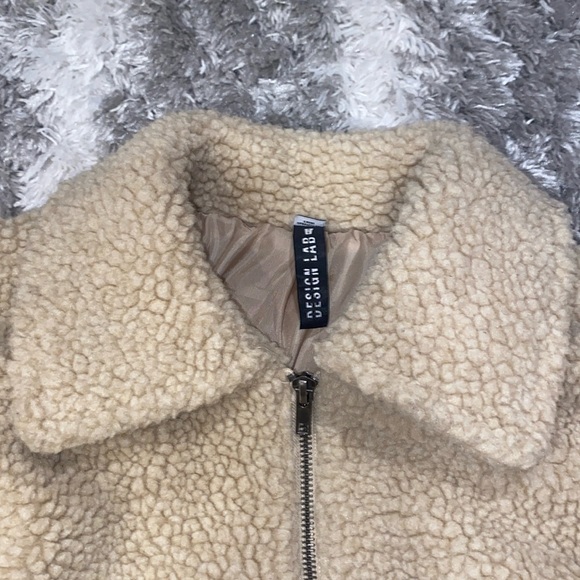 Design Lab Jacket - Picture 2 of 4